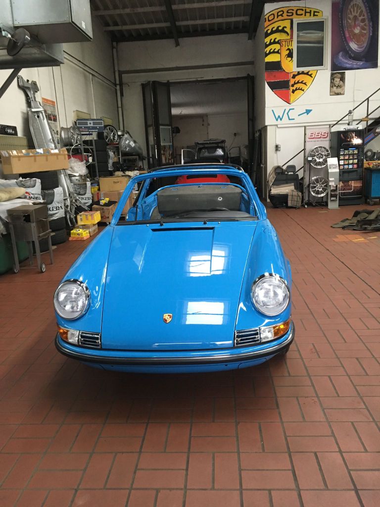 Porsche 911 Frontansicht komplett